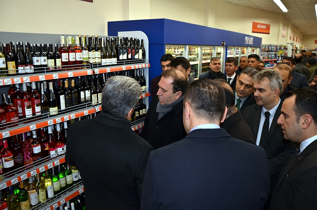 Migros Ardahan�da açıldı ARDAHAN Ardahan haber