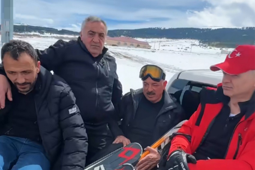 İl Genel Meclis Üyelerine Kayak Dersi-1