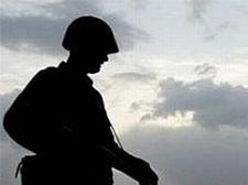 Ardahan'ın Göle ilçesinde bir asker silahla vuruldu
