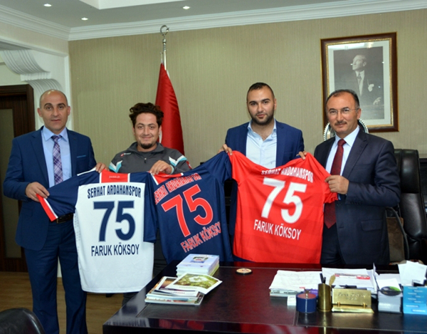 Başkan Köksoya 3 forma birden
