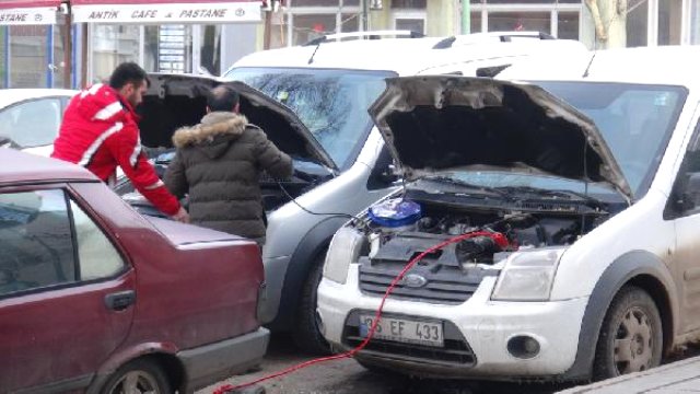 Doğu'da hayat durdu, tüm araçlar dondu