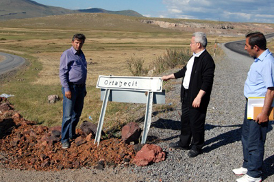 Komşular Duydunuzmu? 105 Km asfalt Yapılacak