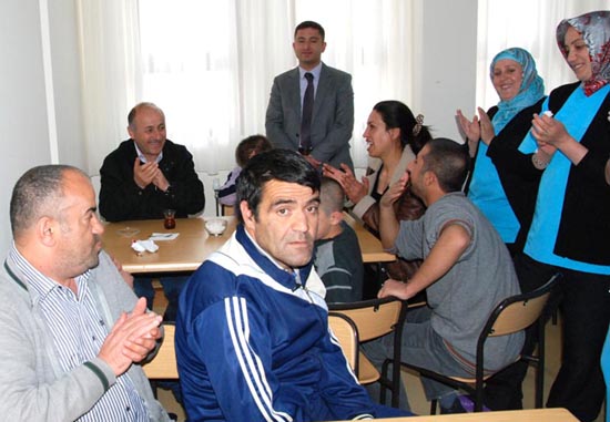 Vali Seyfettin Azizoğlu kurum ziyaretlerinde!