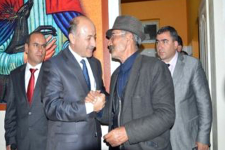 Vali Azizoğlu'ndan Yaşlılara Özel İlgi