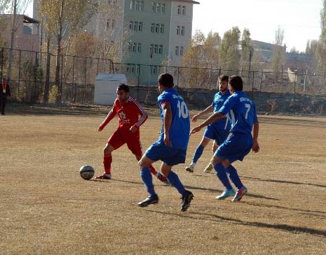 Kale'ye Gölespor engeli!