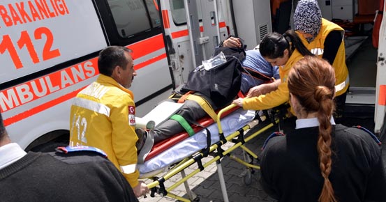 Ardahan yolunda kaza, 3 yaralı