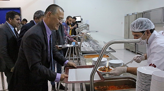 ARÜ Rektör Vekili Prof. Dr. Doğan öğrenciler ile buluştu