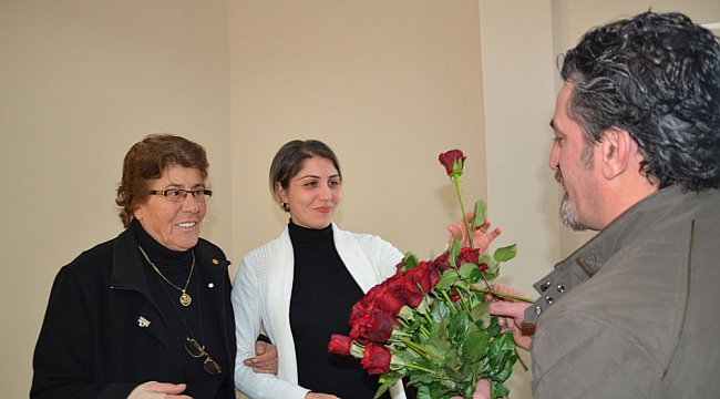 CHP Belediye Meclis Üyeleri Kadınları unutmadı