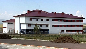 Göle Devlet Hastanesi nihayet açıldı