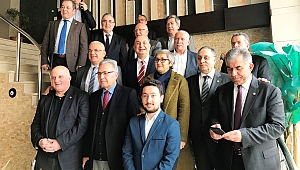 Ensar Öğüt  Sakarya’da referandumda hayır için kapı kapı dolaştı