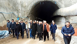AK PARTİLİLER TÜNELE GİRDİ