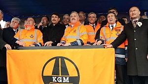 Bakanlar Ardahan'da temel attı, açılış yaptı