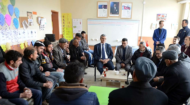 Vali Özefe Hoçvan’ı adım adım gezdi