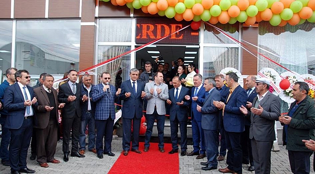 ARDAHAN'DA KAZANIYORLAR ARDAHAN'A YATIRIYORLAR