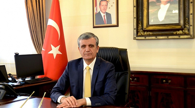 VALİ ÖZEFE'DEN BAYRAM VE VEDA MESAJI