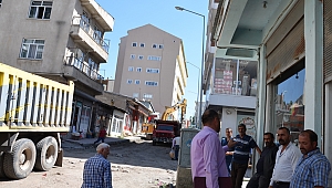 Hal Caddesi sakinlerinden Belediyeye çağrı