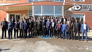 Muhtarlar 19 Ekim'de bayram yaptı