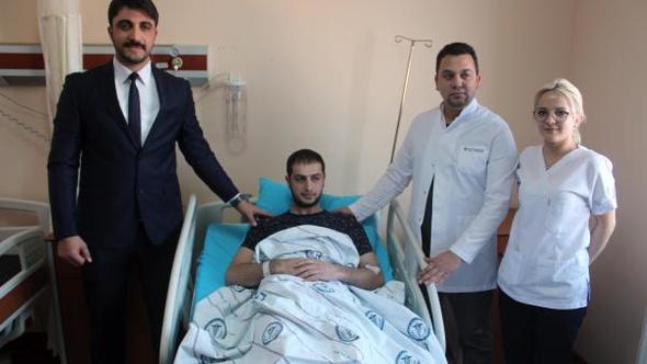 Kendileri gelmiyor, hastaları geliyor!