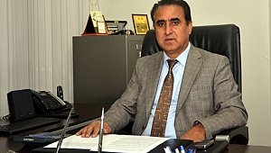  Bektemur, ekibiyle birlikte Kış şöleninde