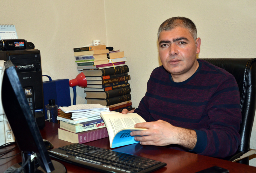 Şeref hoca ve ovaya düşen bomba!