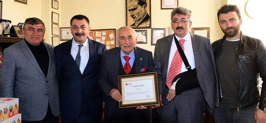 Vergi rekortmenlerine teşekkür belgesi