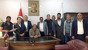 Asım Özer mazbatasını aldı