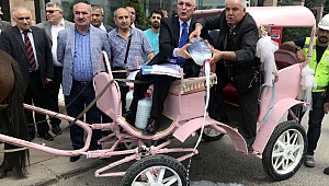 Ensar Öğüt'ten faytonlu başvuru!