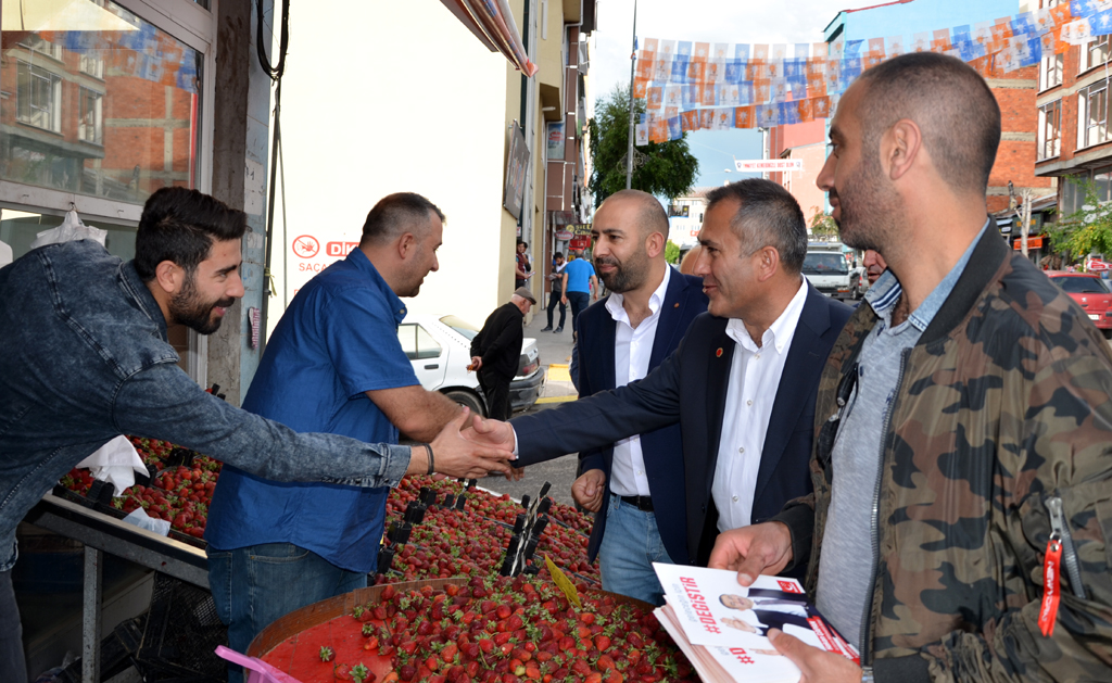 Ardahan’da Saadet adaylarına sıcak karşılama