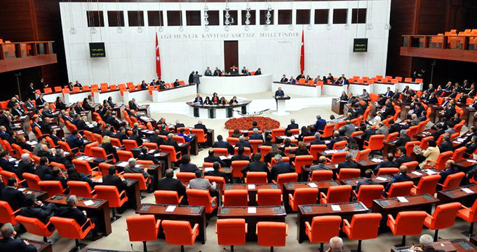 İşte parlamentoya giren 600 milletvekili