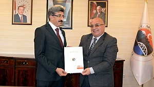 LGS birincisi ve ikincisi Göle’den