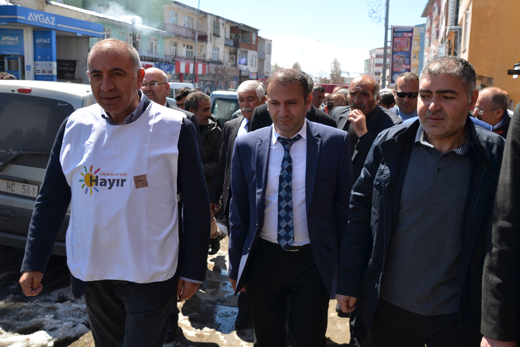 Gürsel Tekin, İstanbul için aday adaylığını açıkladı