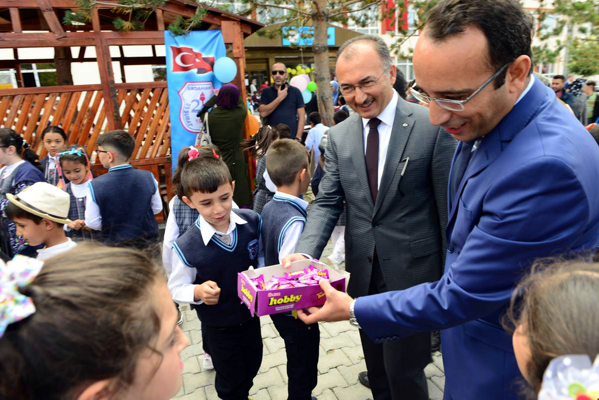 Ardahan’da 19 bin öğrenci ders başı yaptı