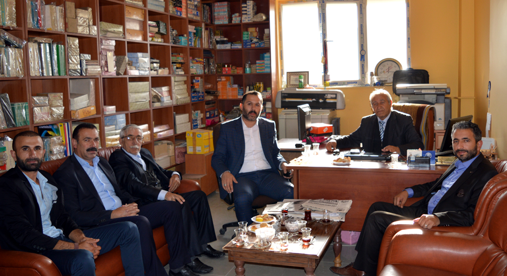 İhanetçiler ve bağımsızlar partiye kabul edilemez!