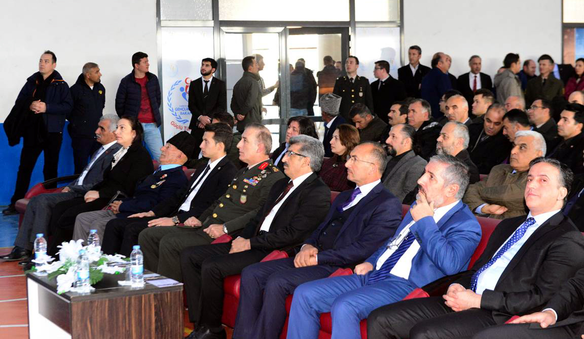 Ardahan'dan Edirne'ye hayat durdu