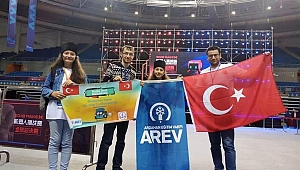 Ardahanlı kızlar dünyayı salladı!