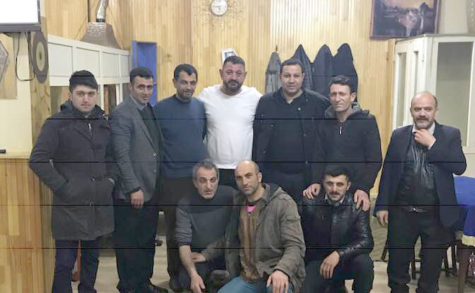 Barış Hoş’tan çantacılara sert tepki!