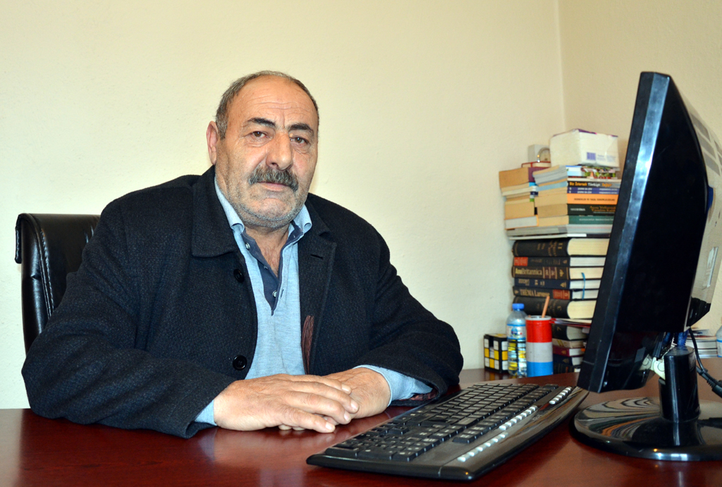 Metin Ekmekçi’den örnek mahalle sözü!