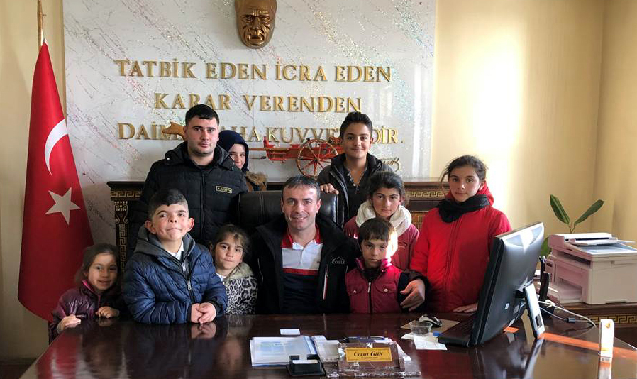 Yetimler ve öksüzler bizlere emanettir