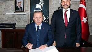 Cumhurbaşkanı Erdoğan Valilik ve Belediyeyi ziyaret etti