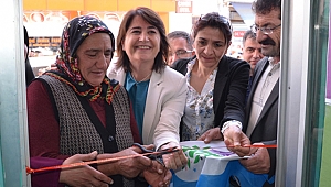 SERPİL KEMALBAY, GÖLE GELİYOR!
