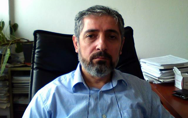 REKTÖR BİBER, ORHAN ATALAY’I TAKMADI