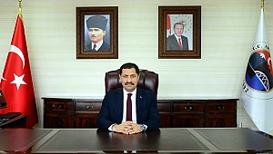 VALİ VE BAŞKAN’DAN 23 NİSAN MESAJI