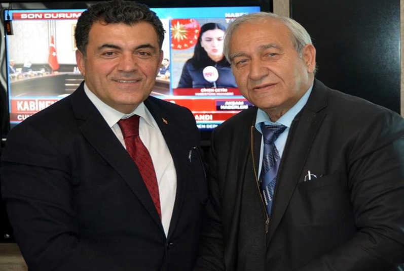 YAZIKLAR OLSUN KÖKSOY VE EKİBİNE, BELEDİYEYİ KOMAYA SOKMUŞ!