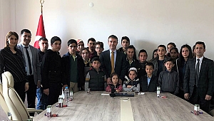 YETİM GÜLERSE DÜNYA GÜLER