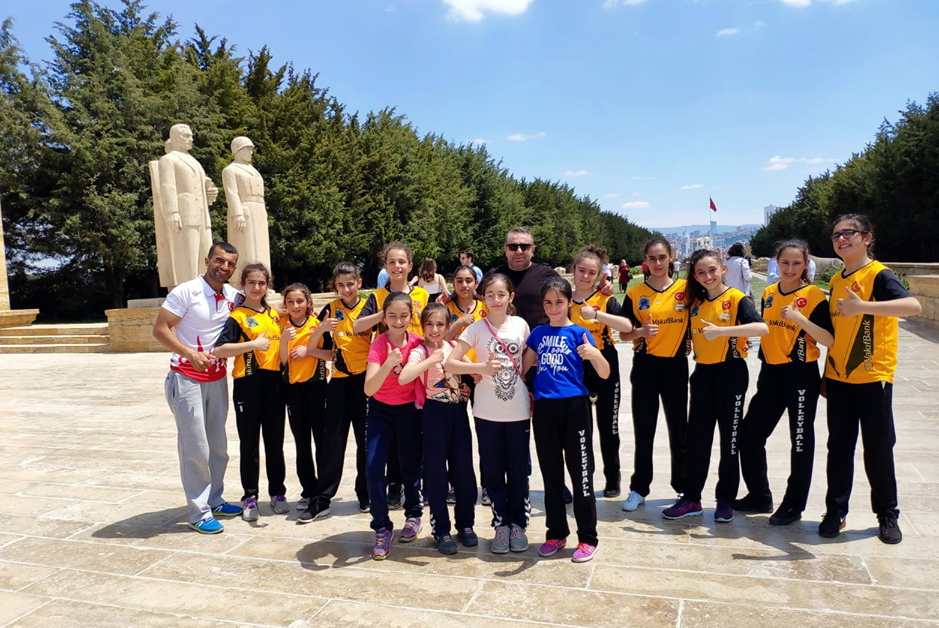 MİNİ VOLLEY FEST'E 30 EYLÜL DAMGASI
