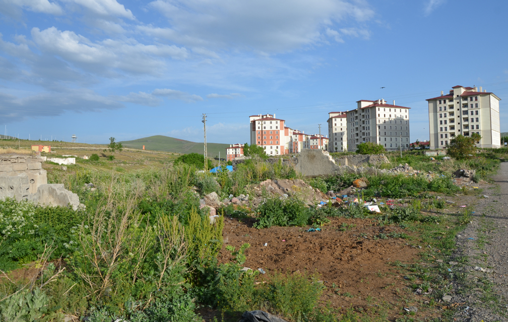 KENTSEL DÖNÜŞÜM YARIM KALDI