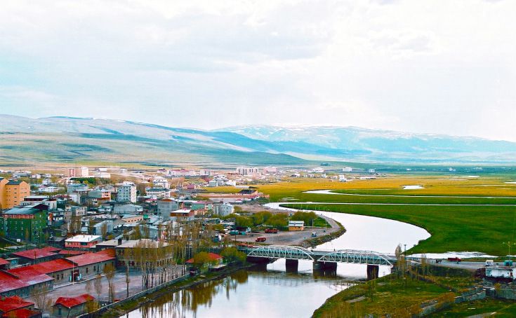 Ardahan’da inşaat sektörü durdu