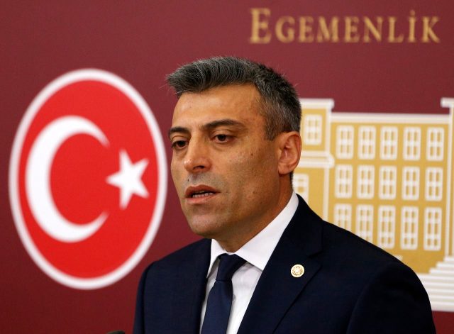 ŞİMDİ DE PARTİ KURACAK