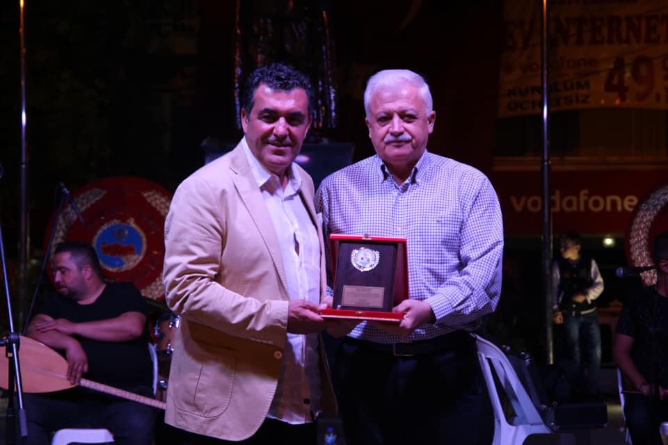 Burhaniye’den Ardahan'a eğitim desteği