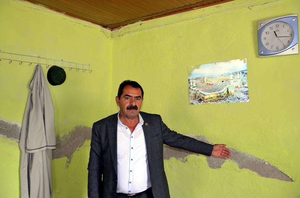Müftülük: Caminin tadilata ihtiyacı var!